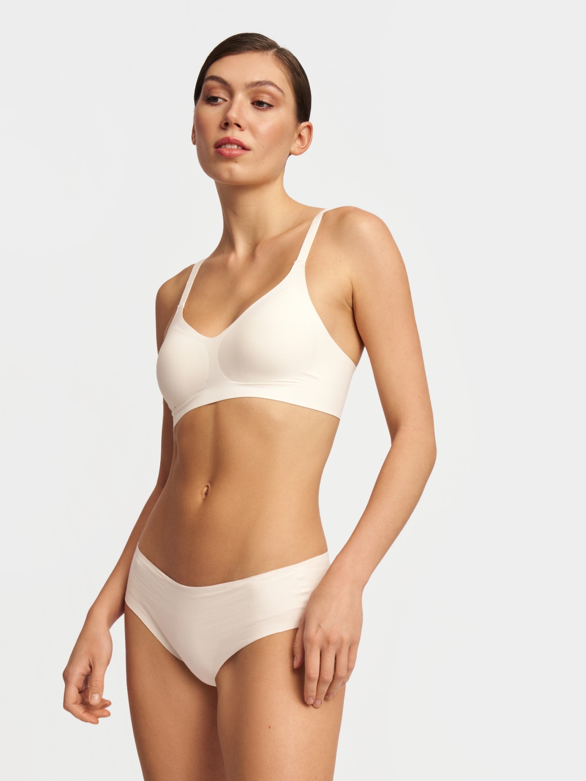 Бесшовный бюстгальтер-бралетт без косточек