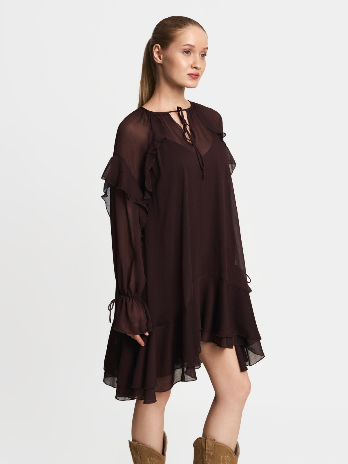 Платье мини из шифона с воланами