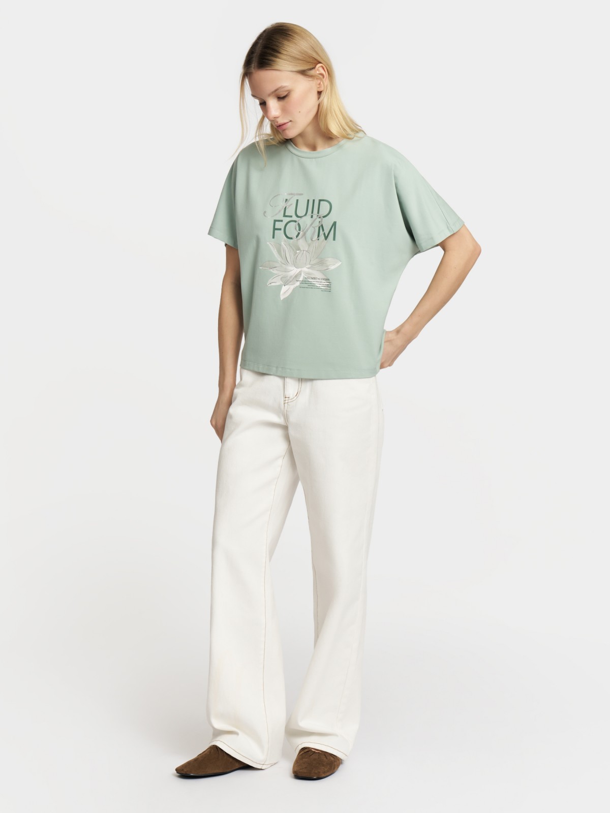 Футболка с коротким рукавом и принтом