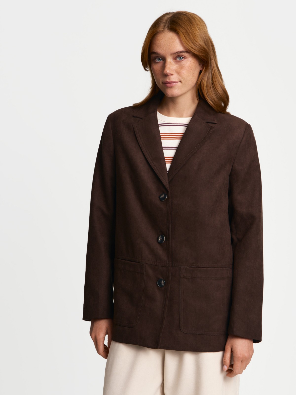 Однобортный замшевый жакет