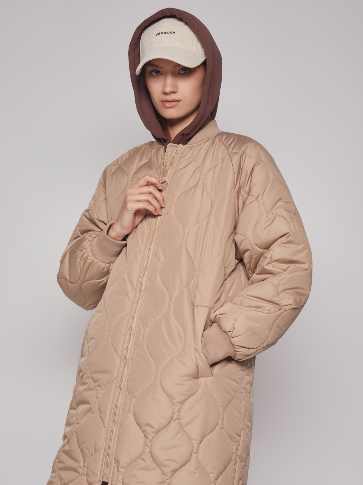 Утеплённое стёганое пальто-бомбер zolla 022335212114, цвет бежевый, размер XS - фото 4