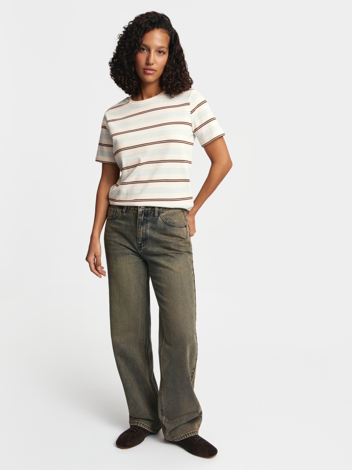 Джинсы прямого силуэта с высокой посадкой