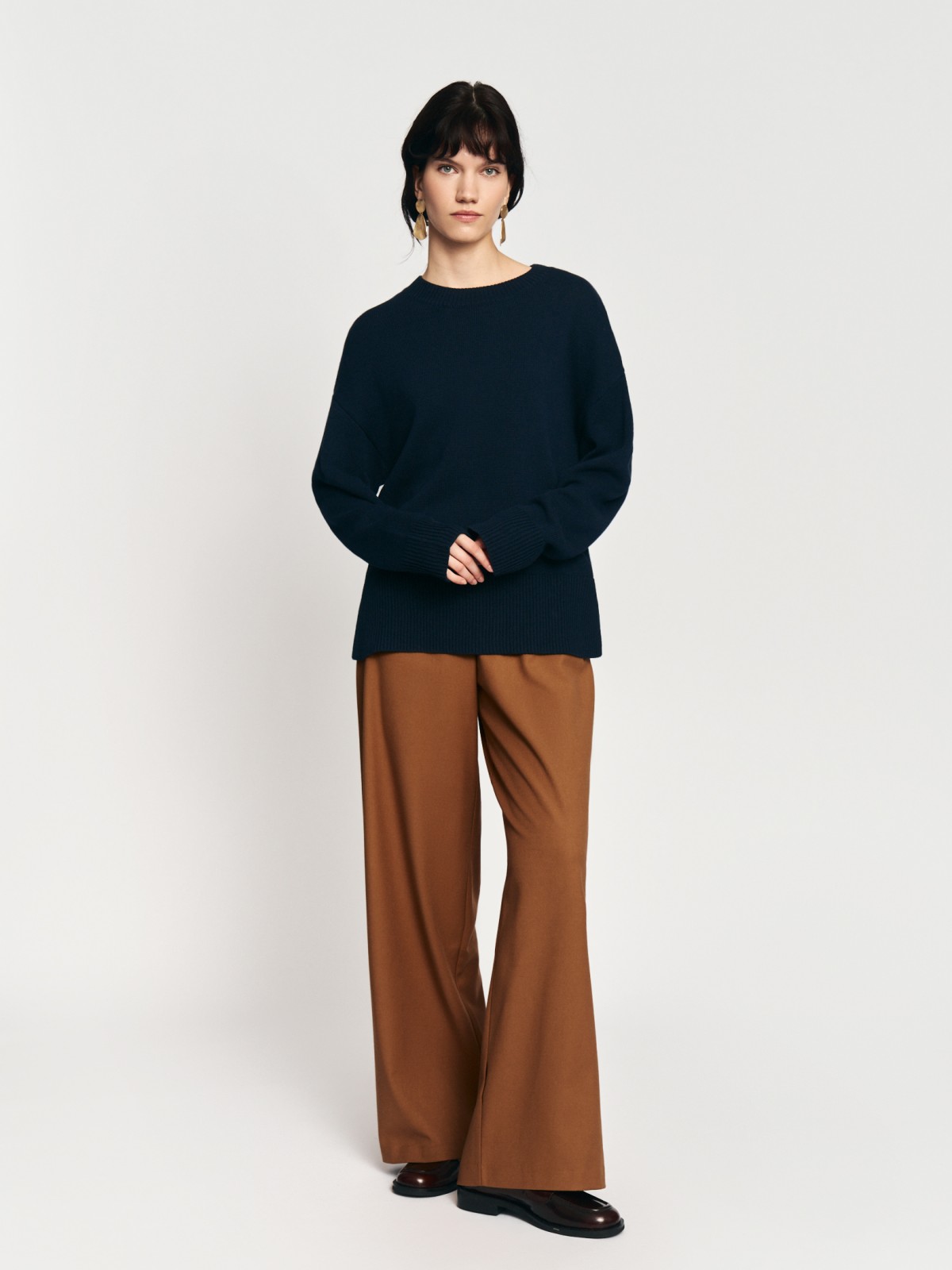 Прямые брюки на резинке с кулиской