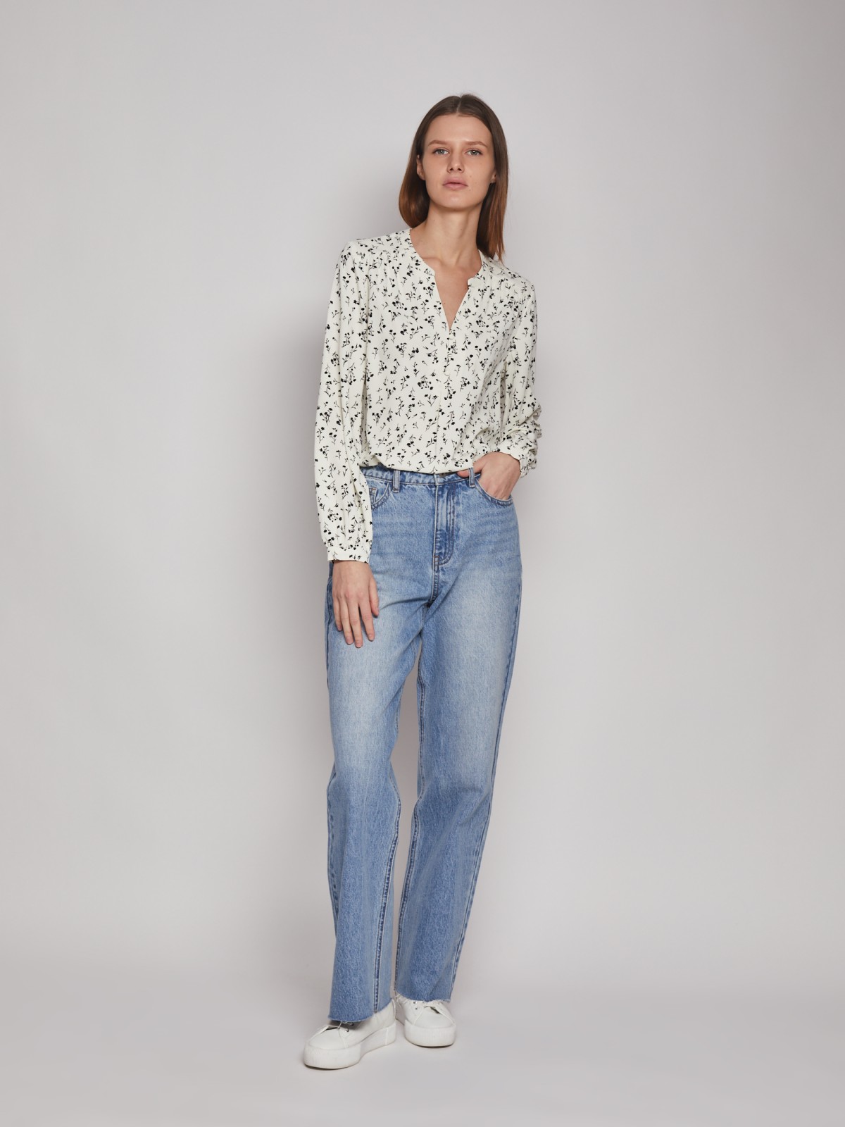 Принтованная блузка с длинным рукавом