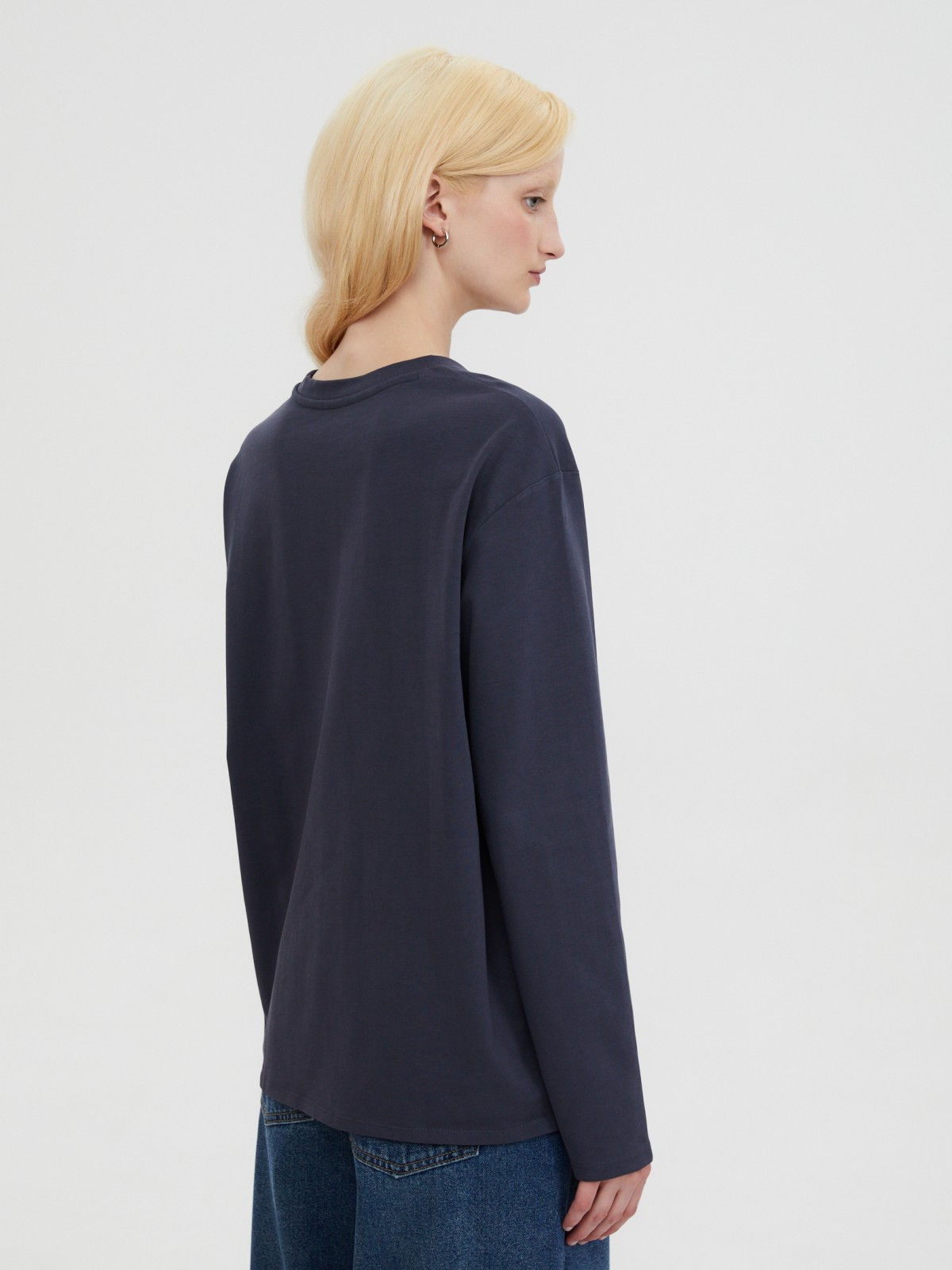 Лонгслив оверсайз из хлопка с принтом