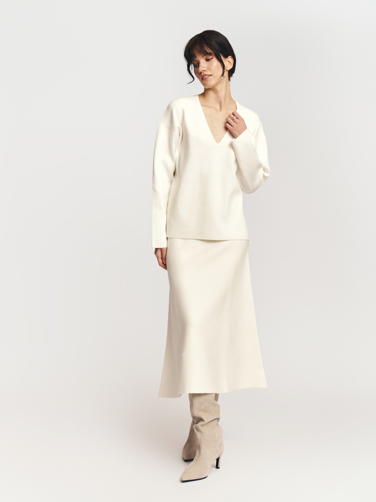 Трикотажная юбка миди