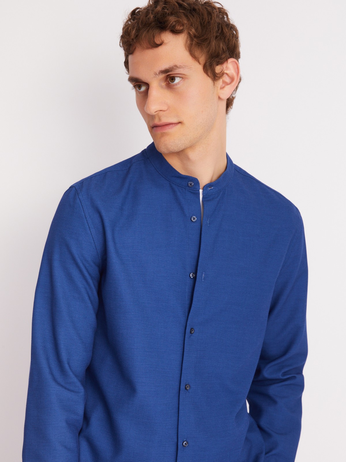 Офисная рубашка с воротником-стойкой и длинным рукавом zolla 013312159023, цвет голубой, размер M - фото 5
