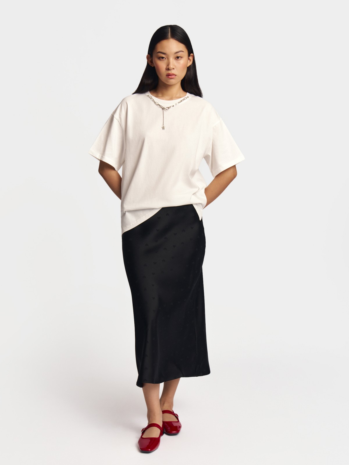 Атласная юбка миди на резинке