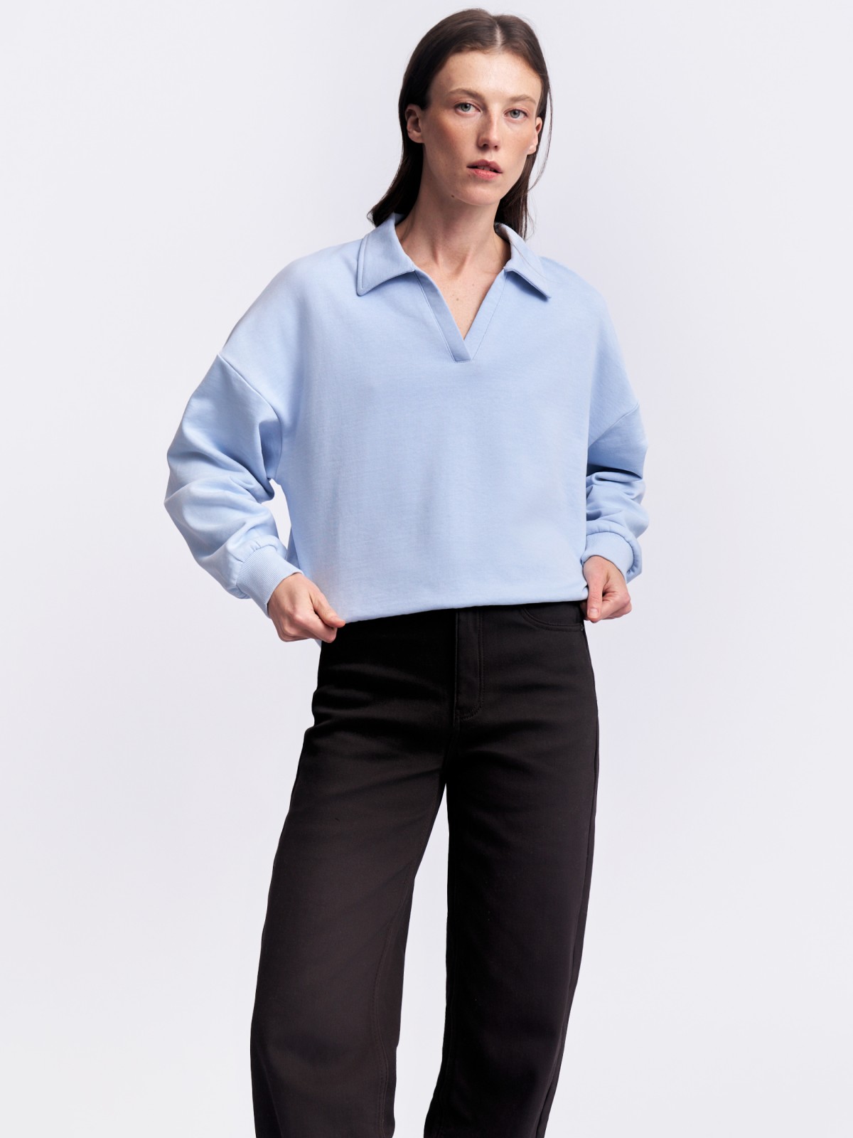 Свитшот из хлопка с отложным воротником