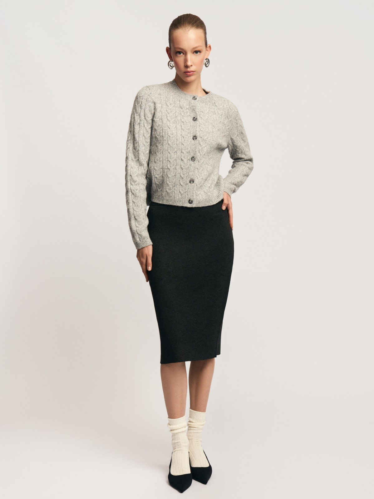 Трикотажная юбка-карандаш на резинке