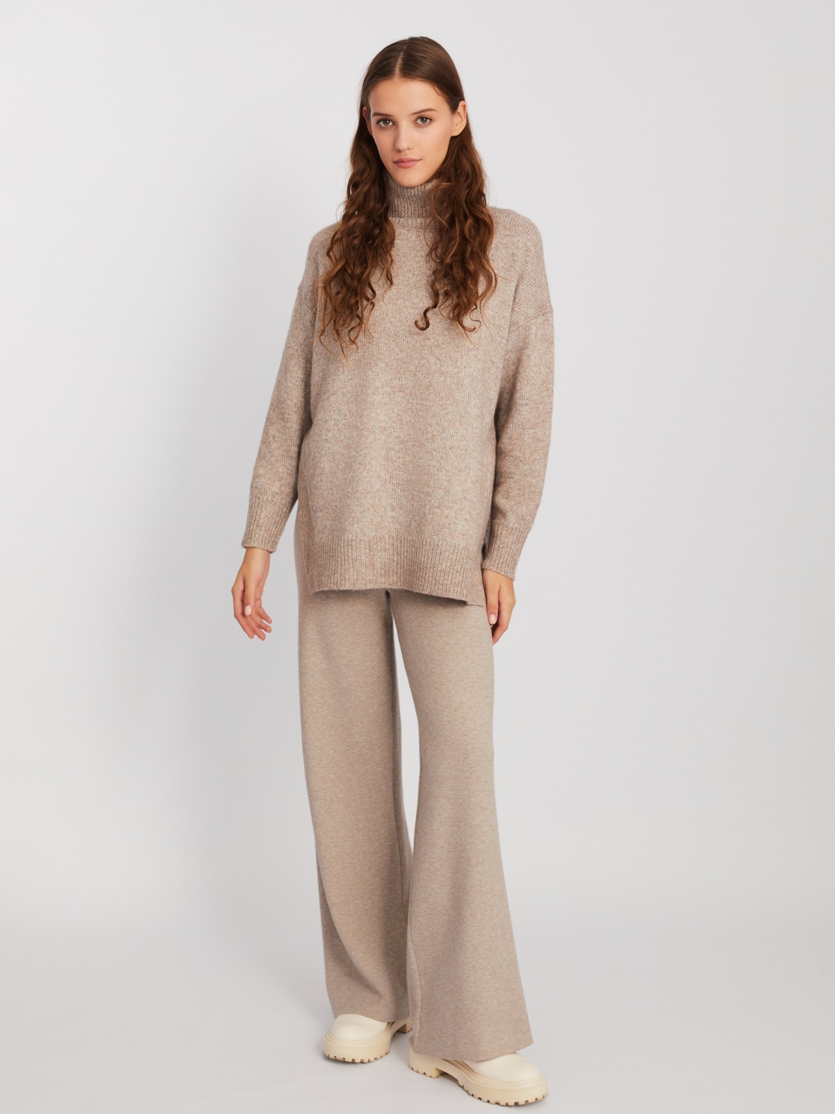 Брюки из вязаного трикотажа с поясом на резинке