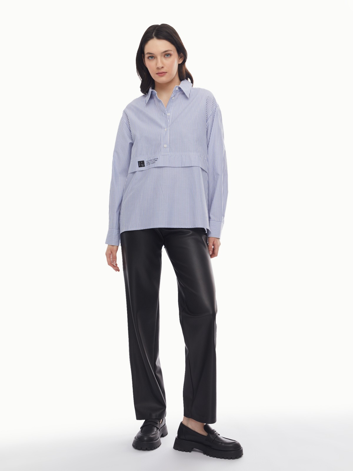 Блузка-рубашка в спортивном стиле с узором в полоску zolla 024131159053, цвет светло-голубой, размер XS - фото 2