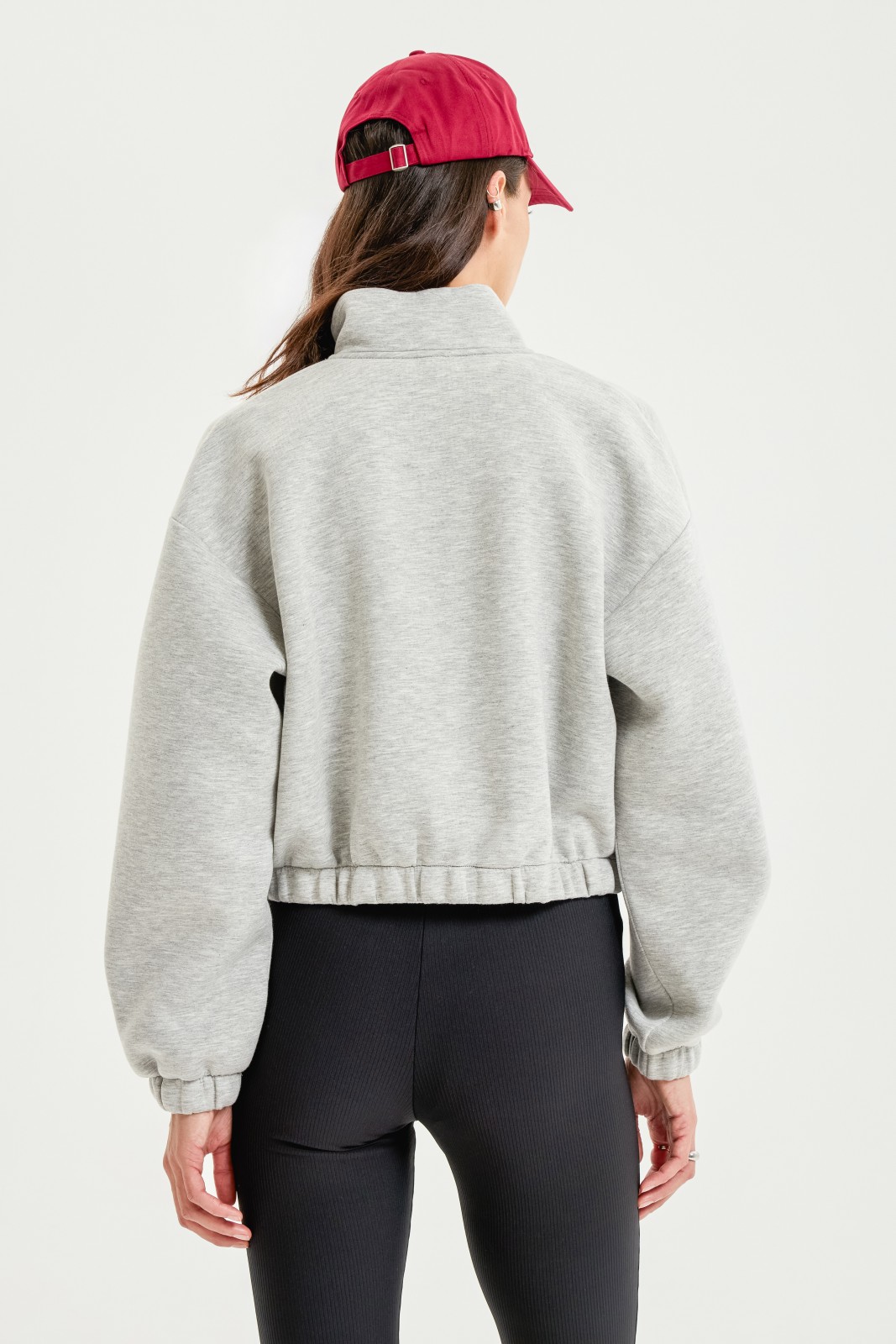 Трикотажная толстовка с воротником