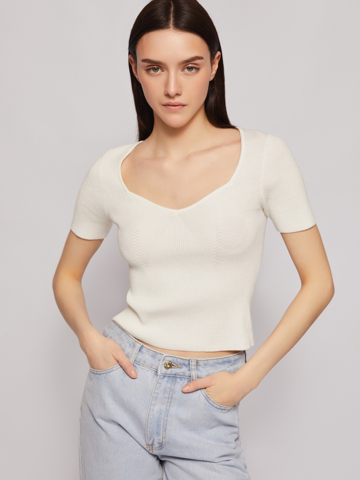 Кроп топ из вязаного трикотажа