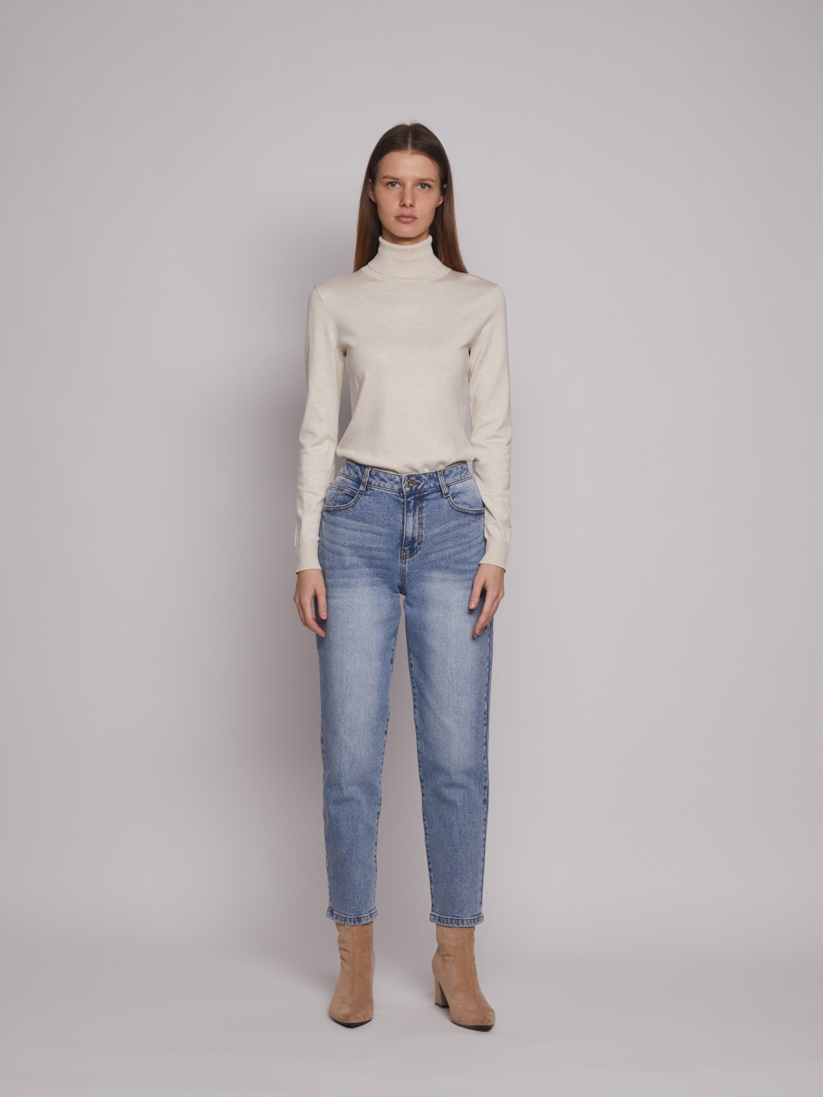Джинсы силуэта Mom Comfort