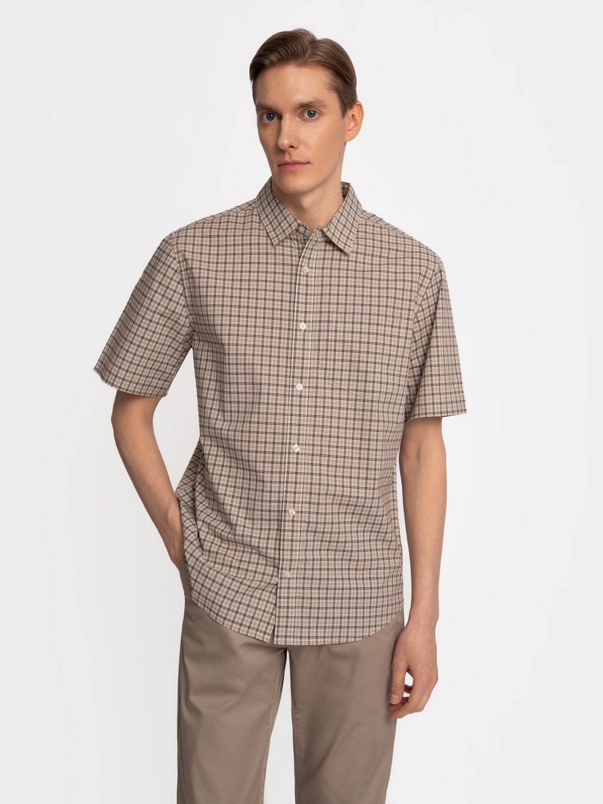 Рубашка с  короткими рукавами