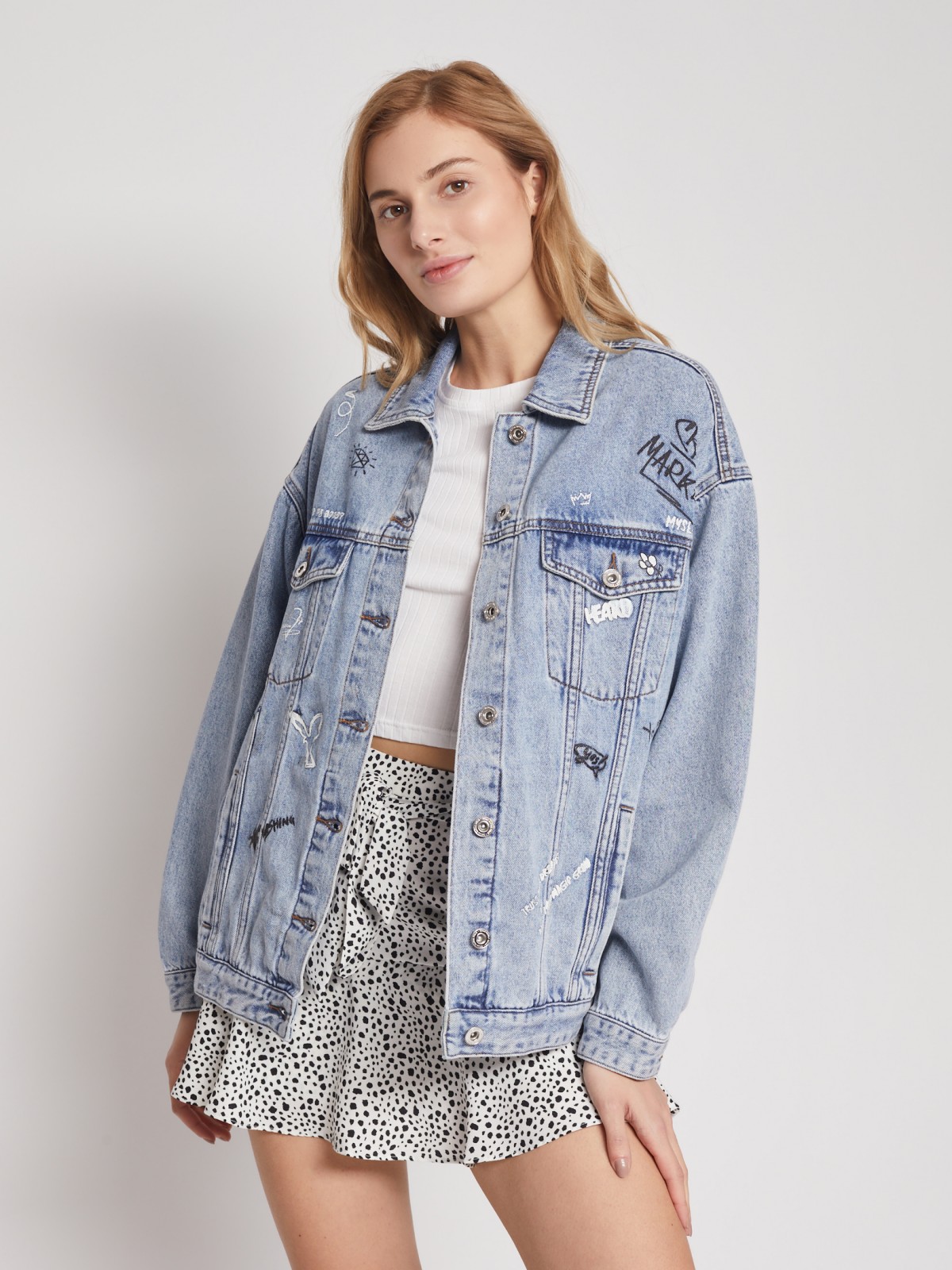 Принтованная джинсовая оверсайз куртка