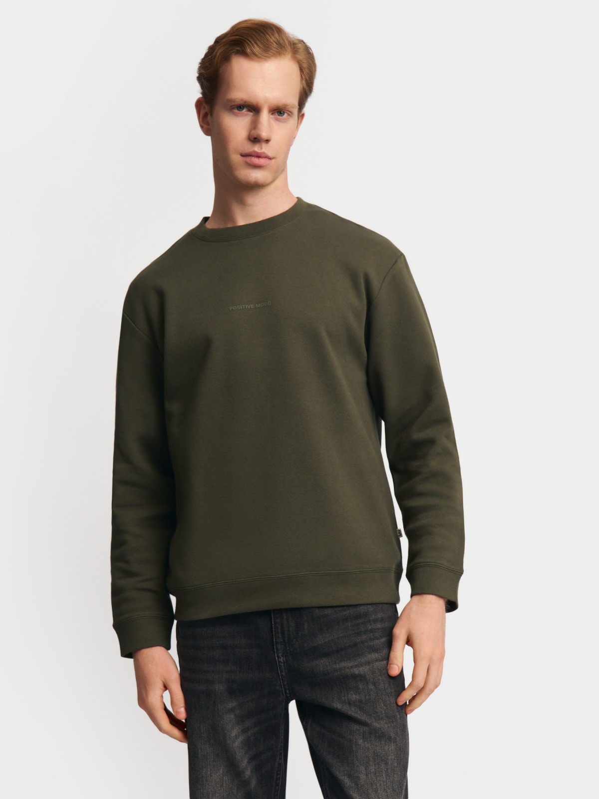 Свитшот прямого кроя с длинным рукавом