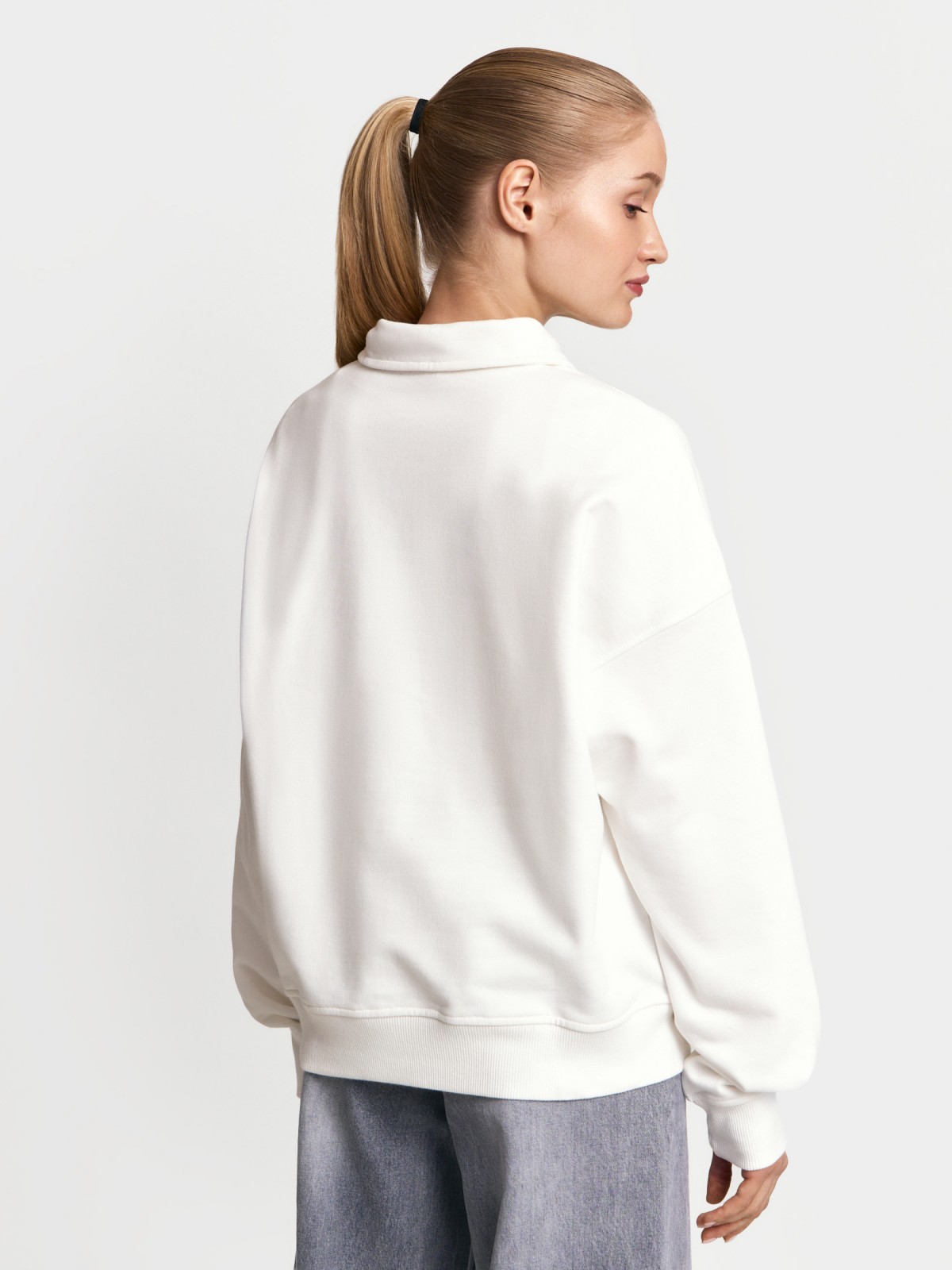 Свитшот из хлопка с воротником поло