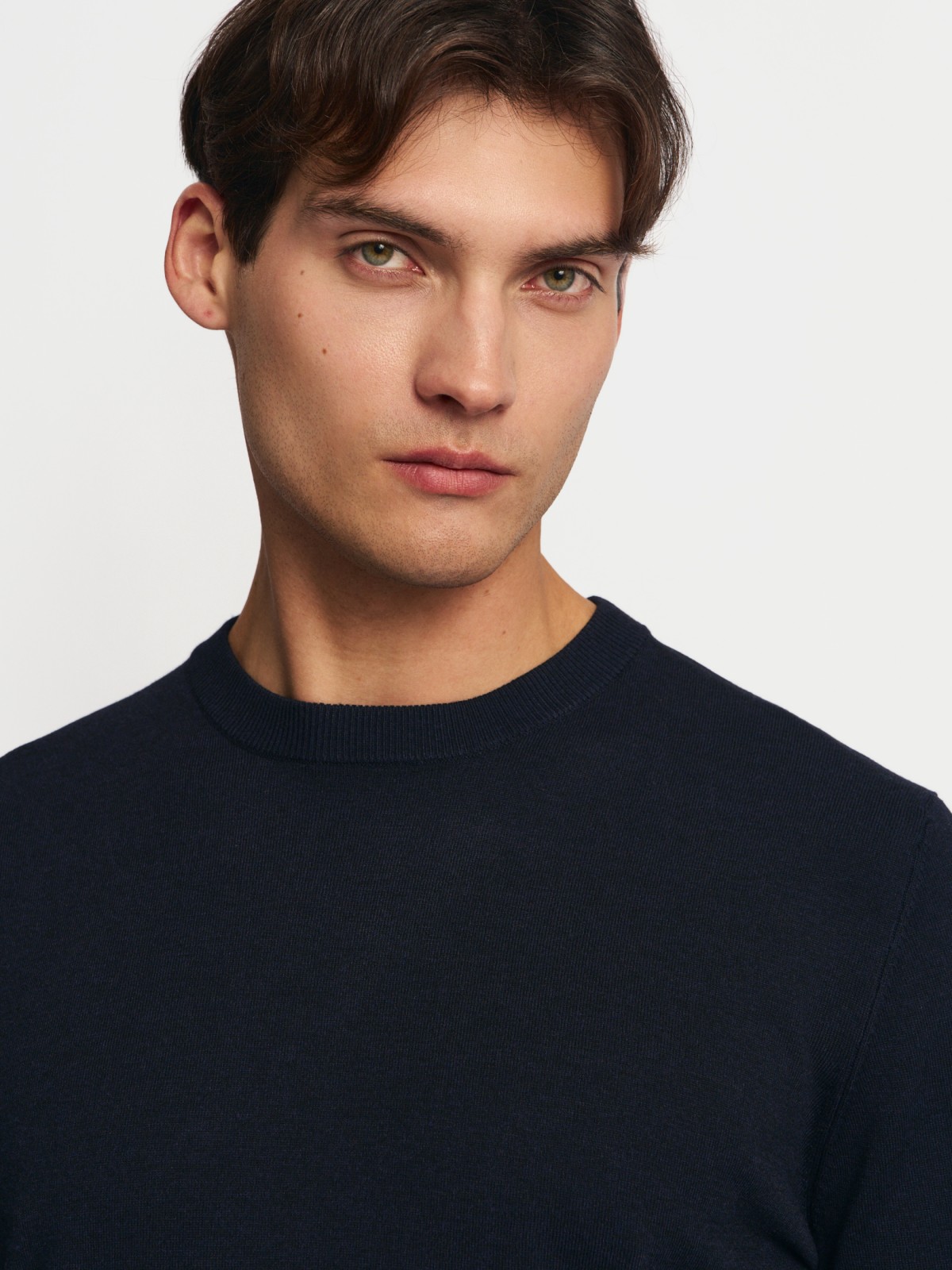 Тонкий трикотажный джемпер