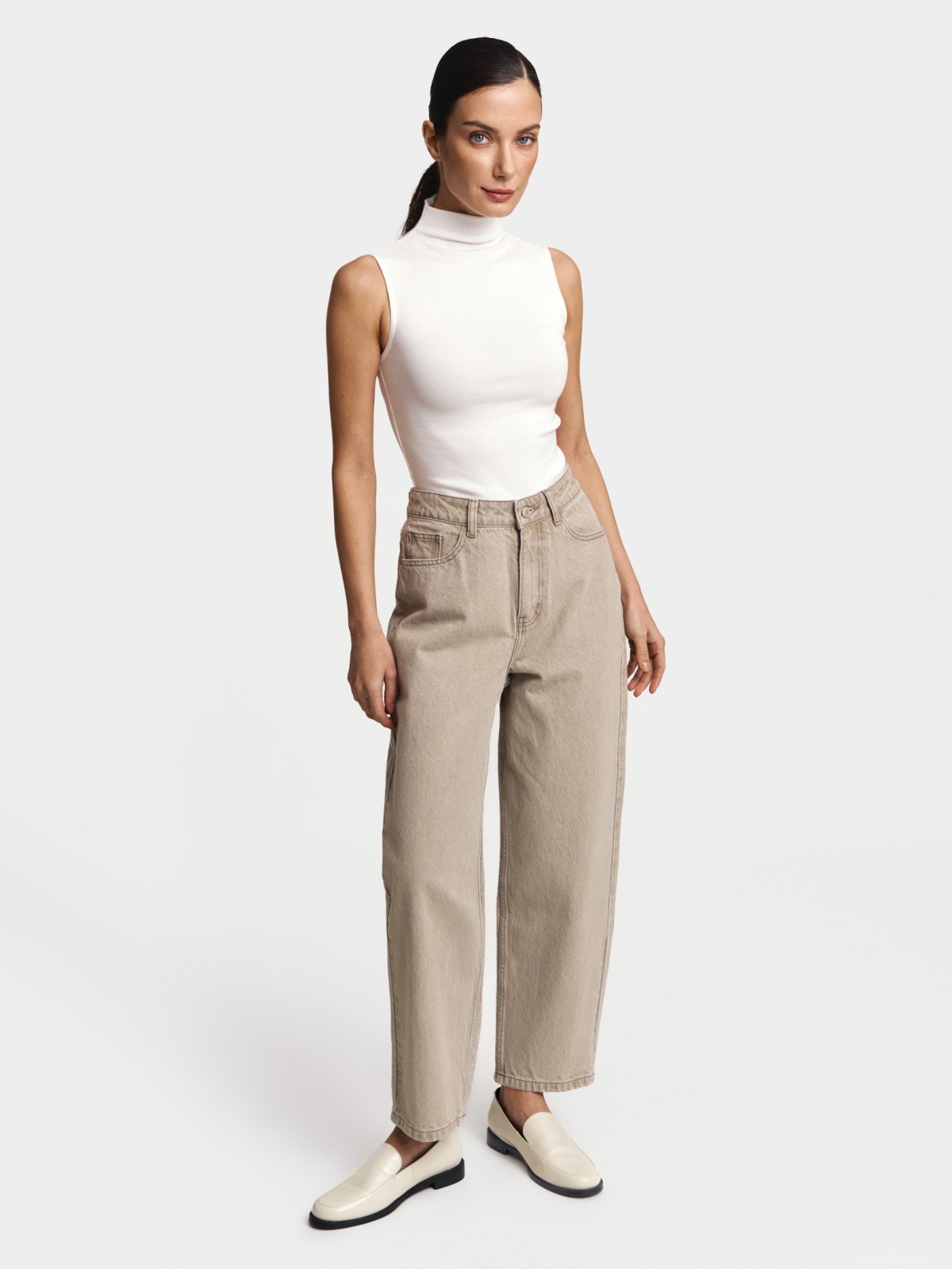 Джинсы силуэта Balloon с посадкой Loose