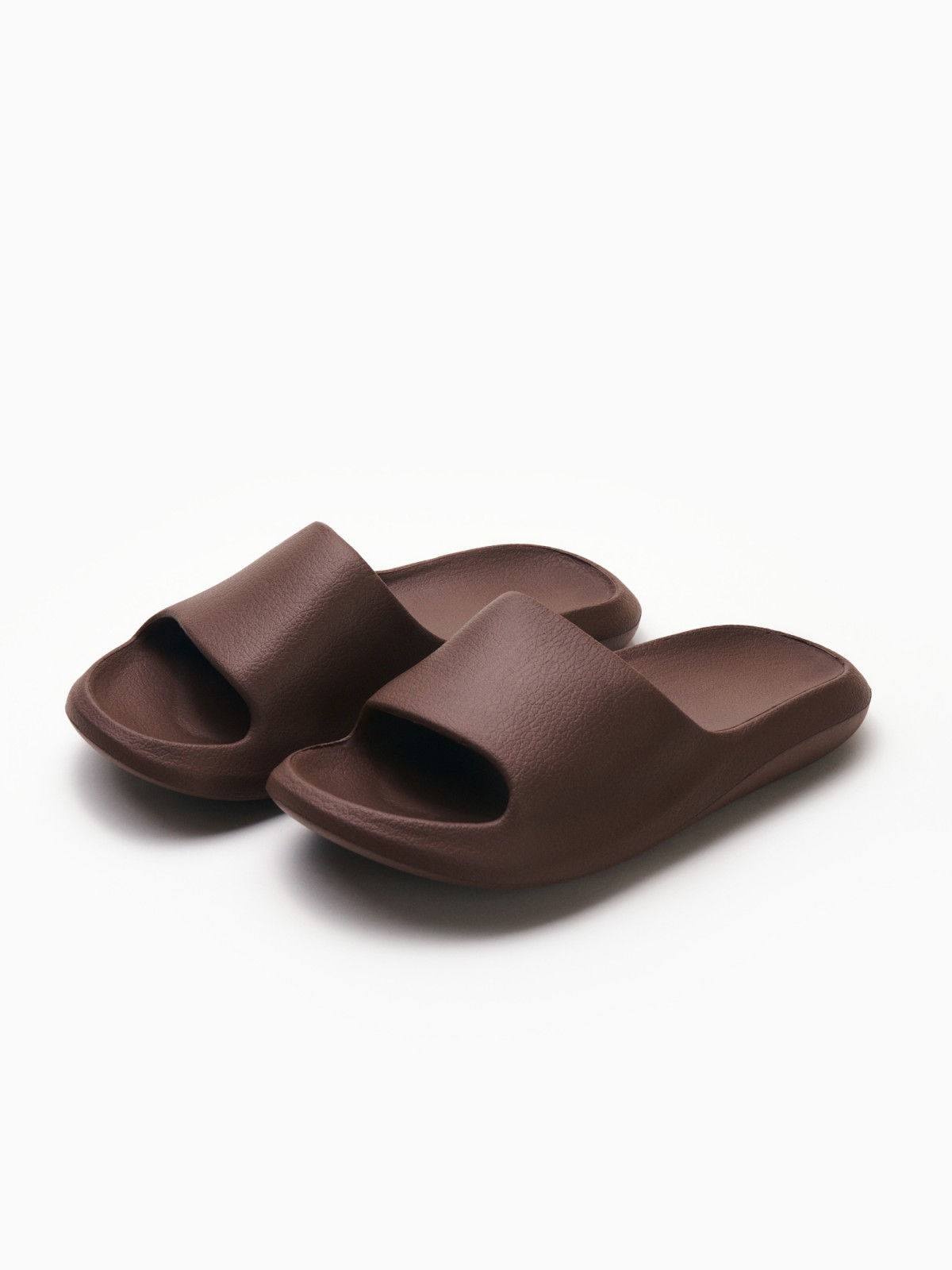 Пляжные шлёпанцы