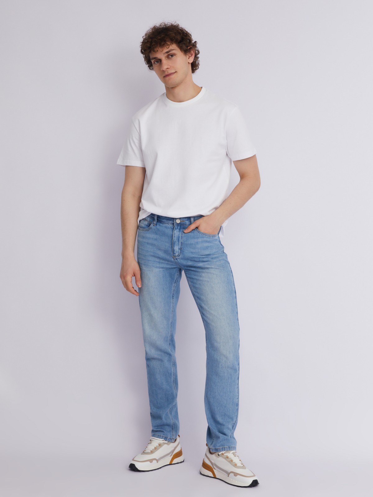 Джинсы фасона Tapered