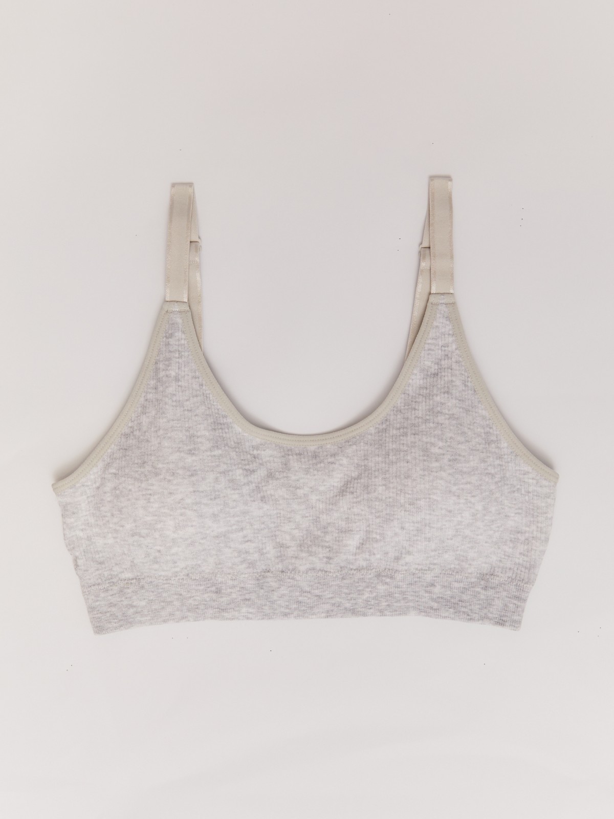 Бельевой бюстгальтер-топ без косточек 599₽