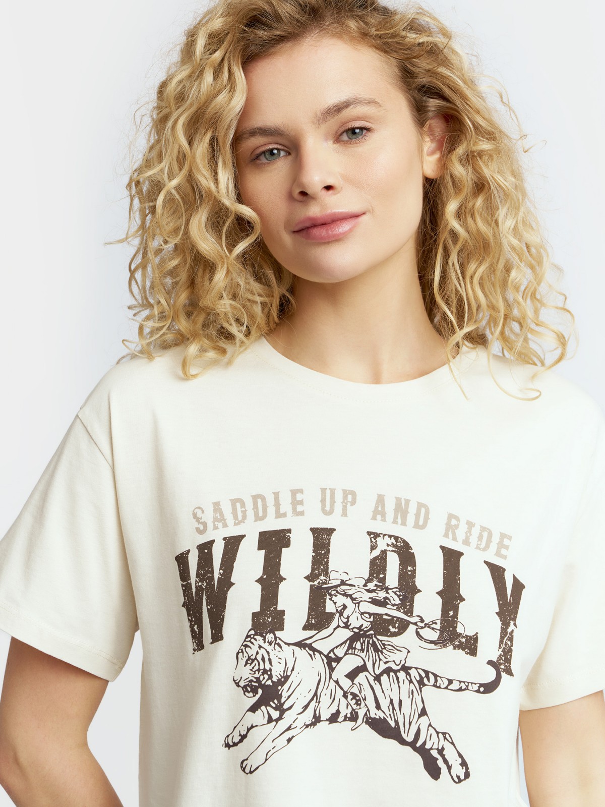 Футболка с короткими  рукавами