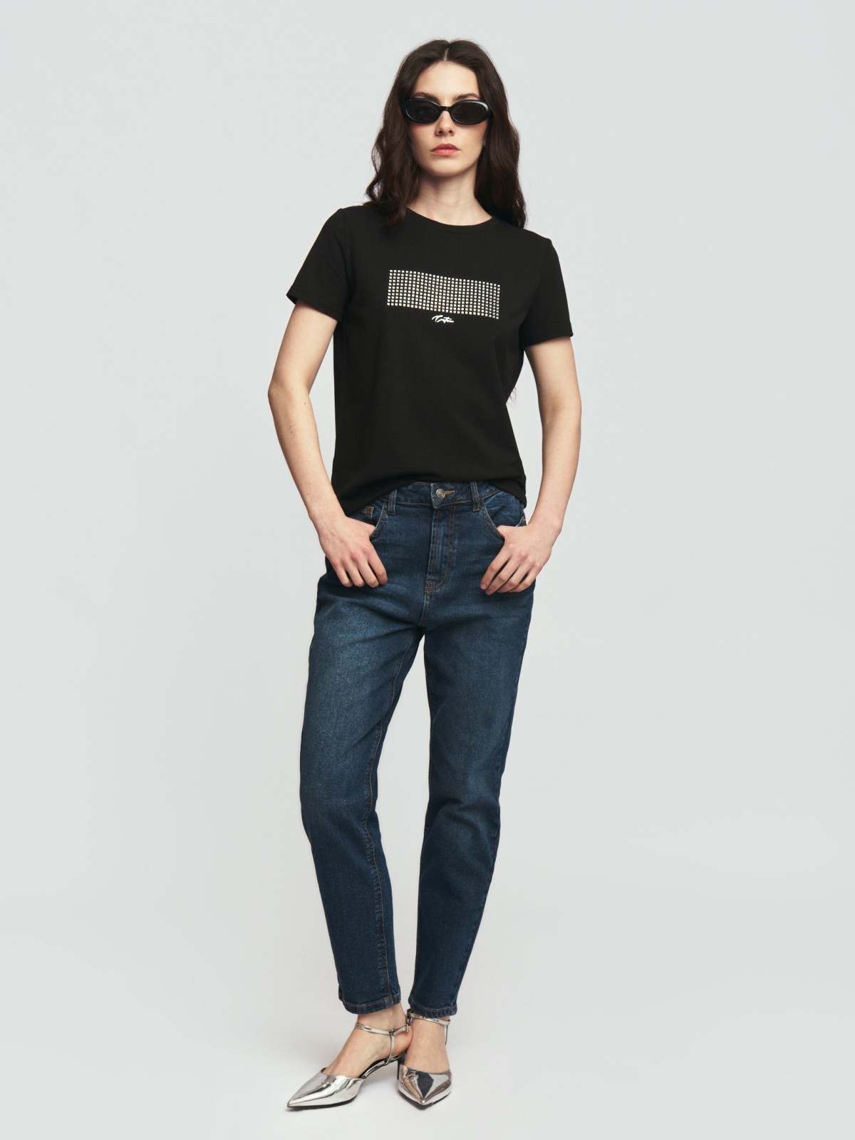 Джинсы силуэта Mom Comfort из хлопка с высокой посадкой