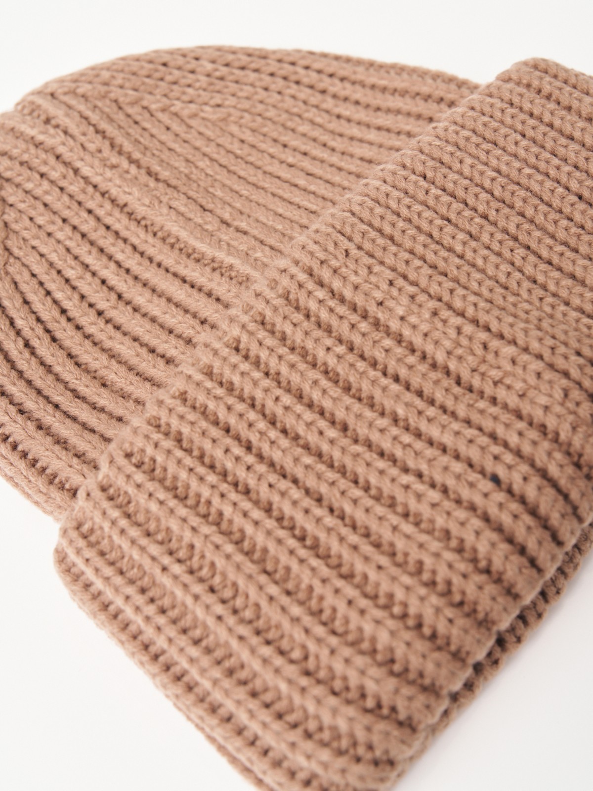 Вязаная шапка-бини