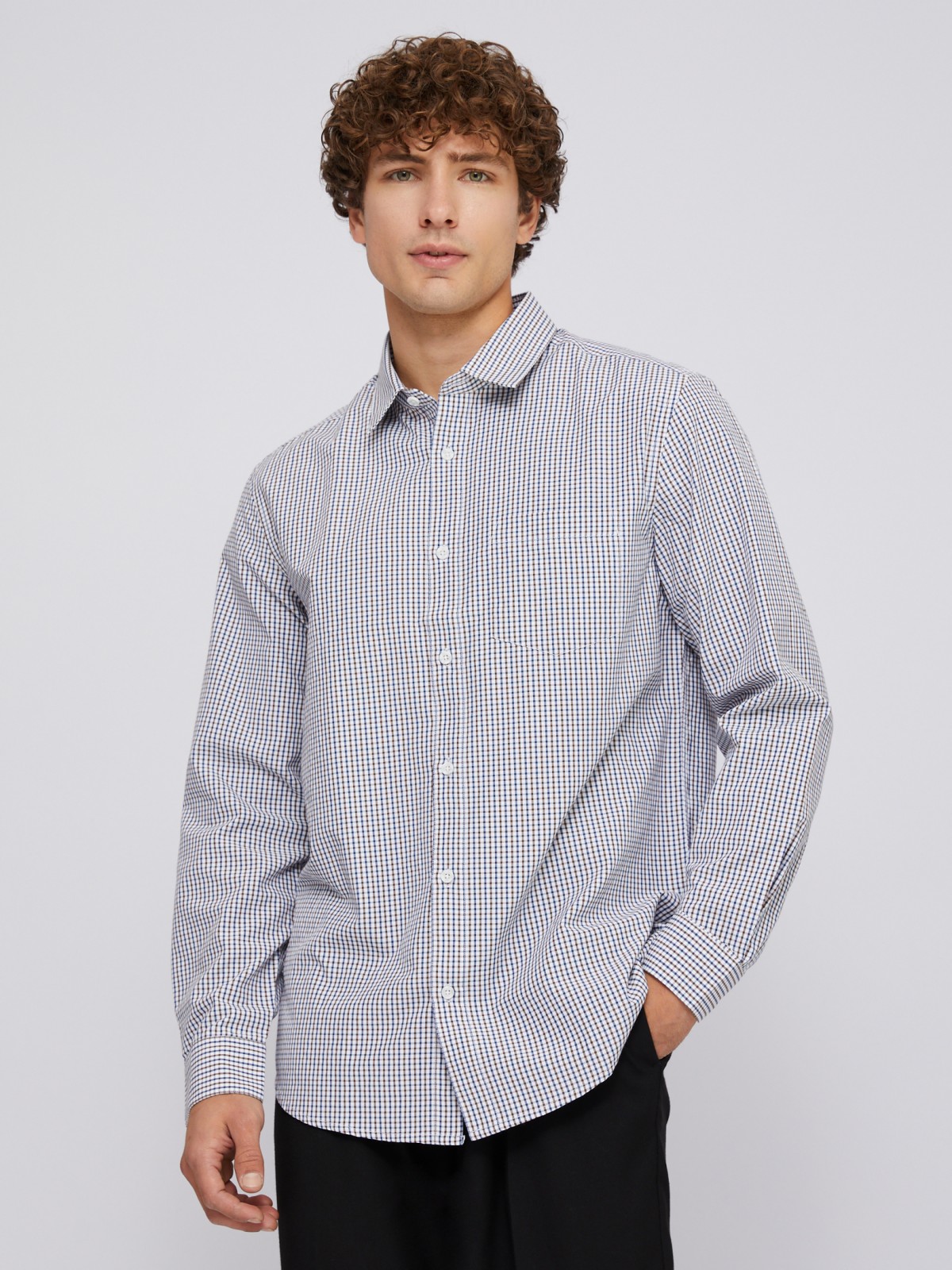 Офисная рубашка прямого силуэта с узором в клетку