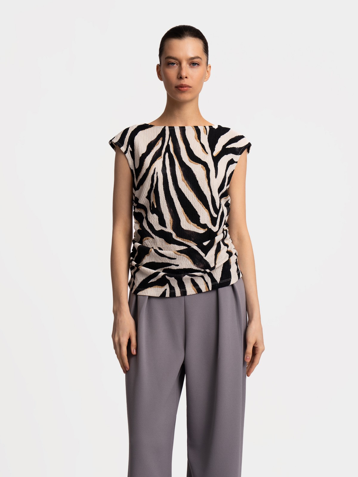 Футболка-топ с драпировкой