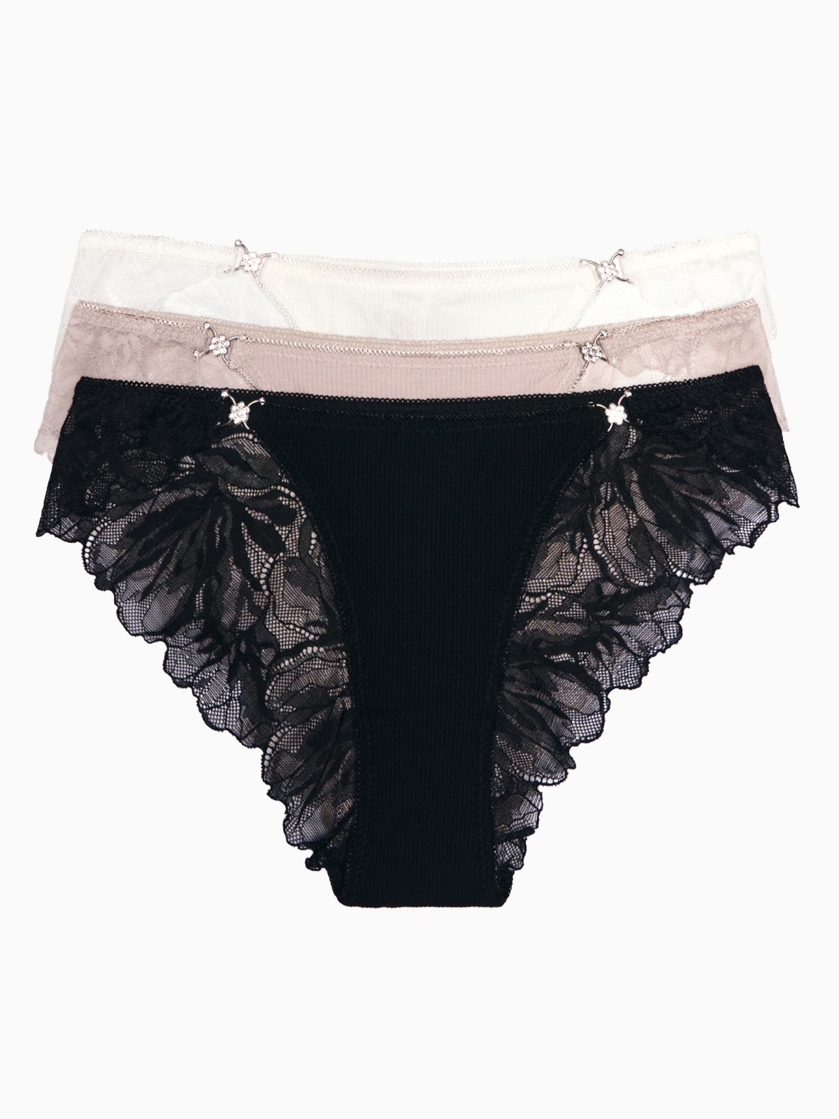 Набор трусов с кружевом 3 шт в комплекте 999₽