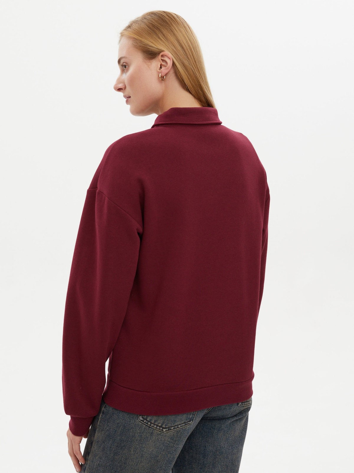 Утеплённый свитшот с воротником и начёсом