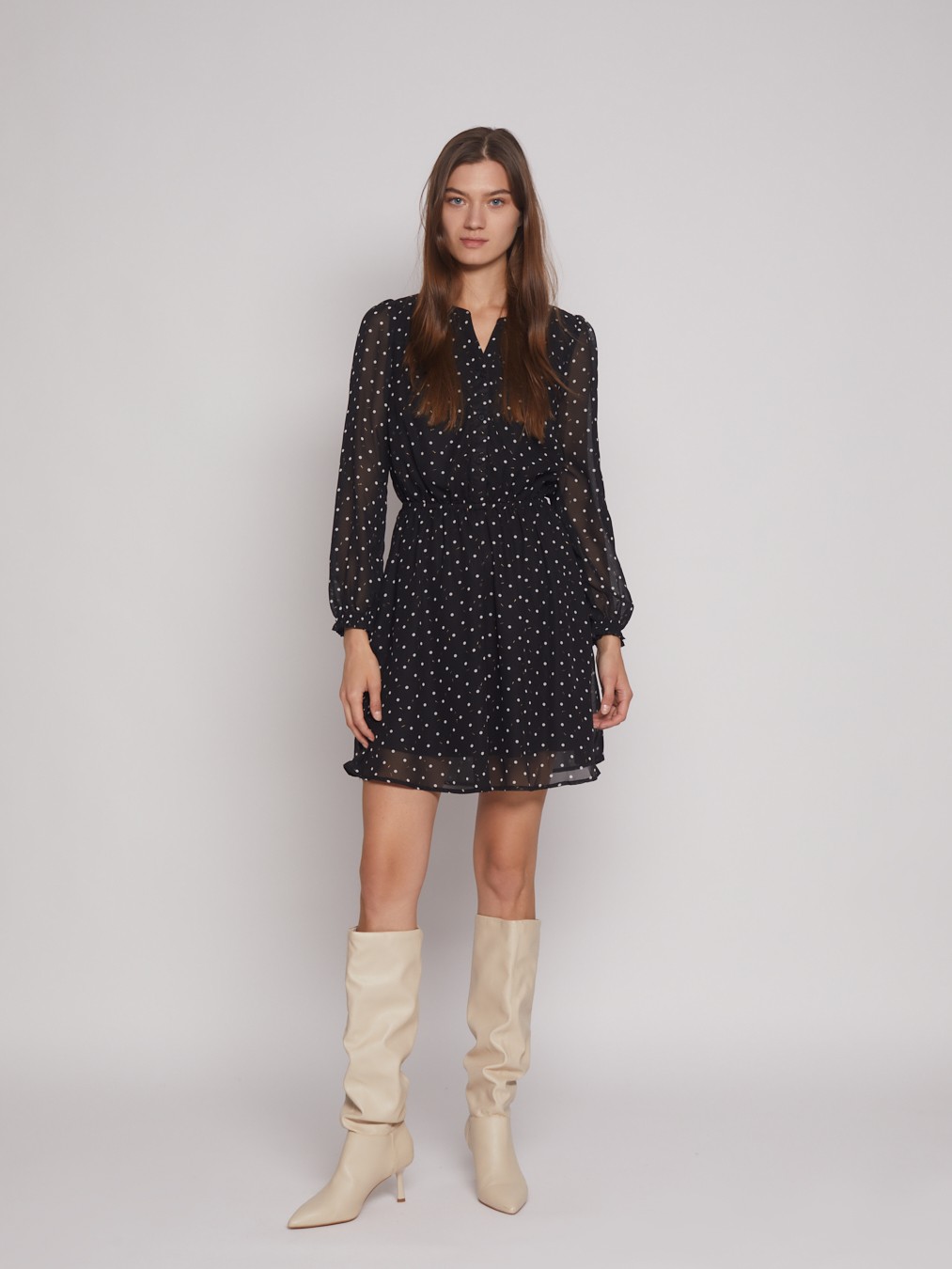 Шифоновое платье с принтом в горошек Шифоновое платье с принтом в горошек