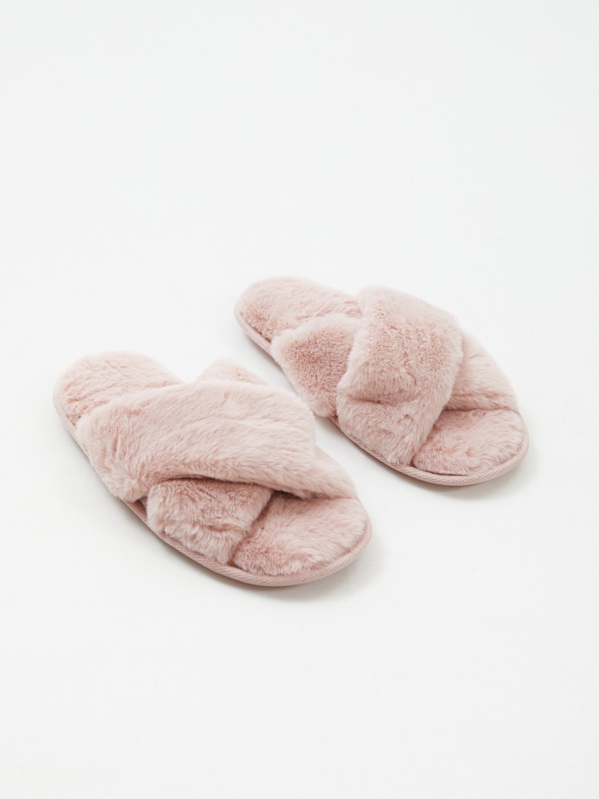 Домашние тапочки из экомеха