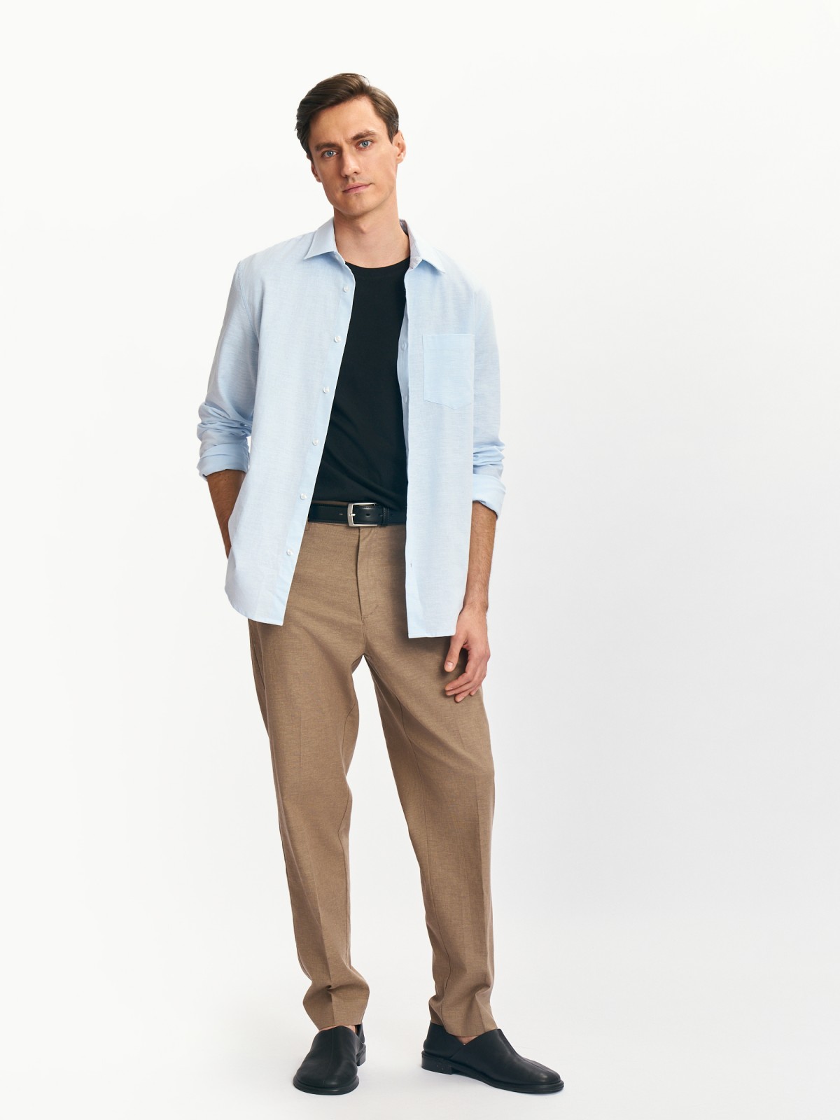 Льняная рубашка с длинным рукавом