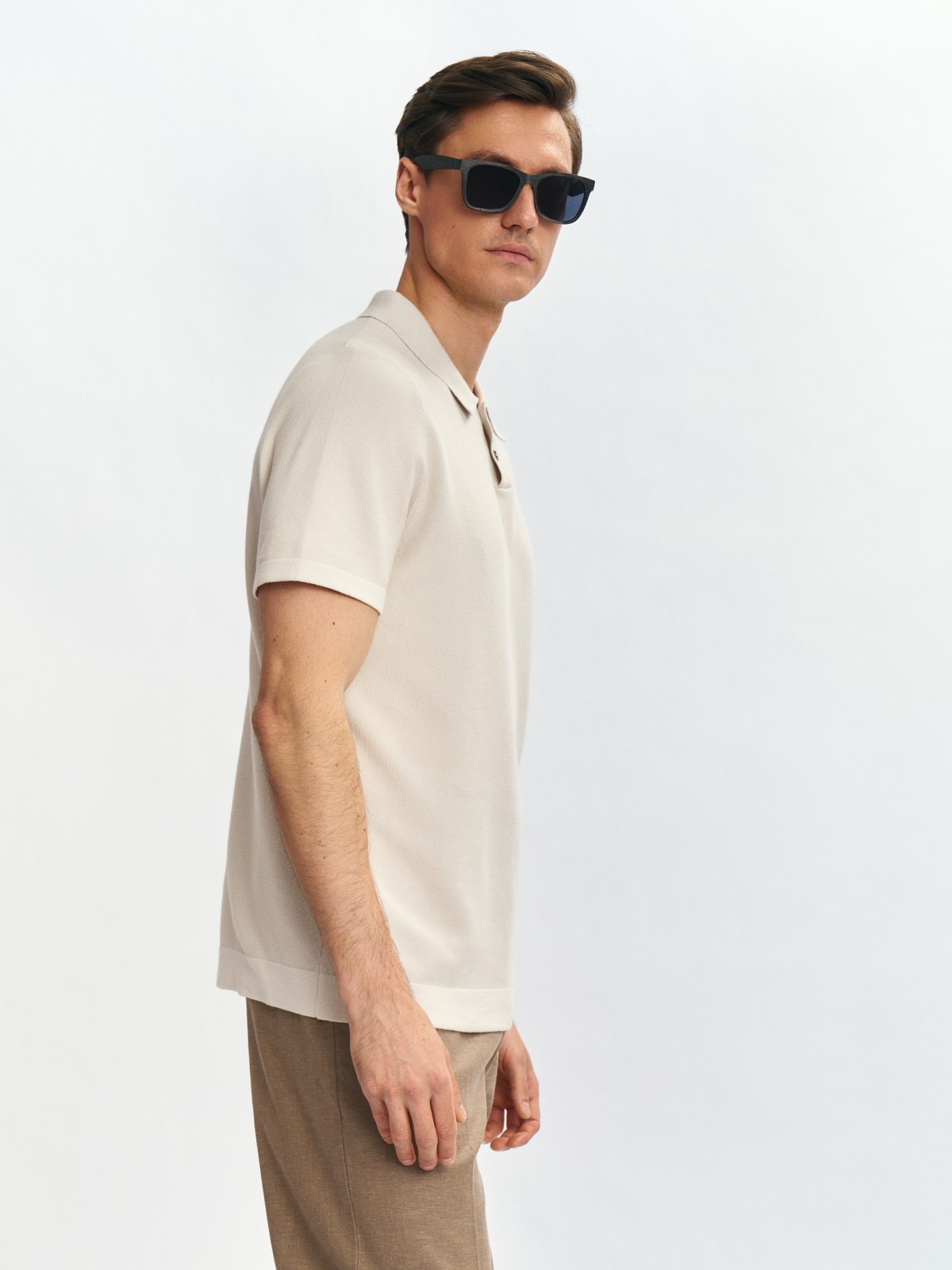 Футболка поло из вязаного трикотажа