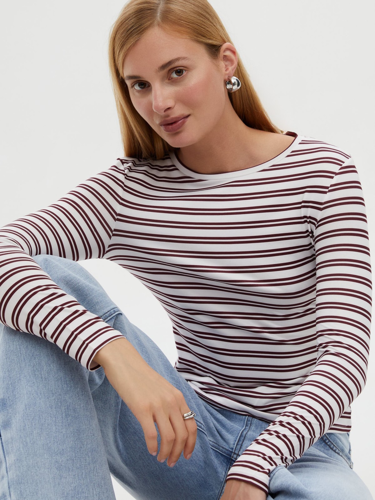 Трикотажный лонгслив в полоску