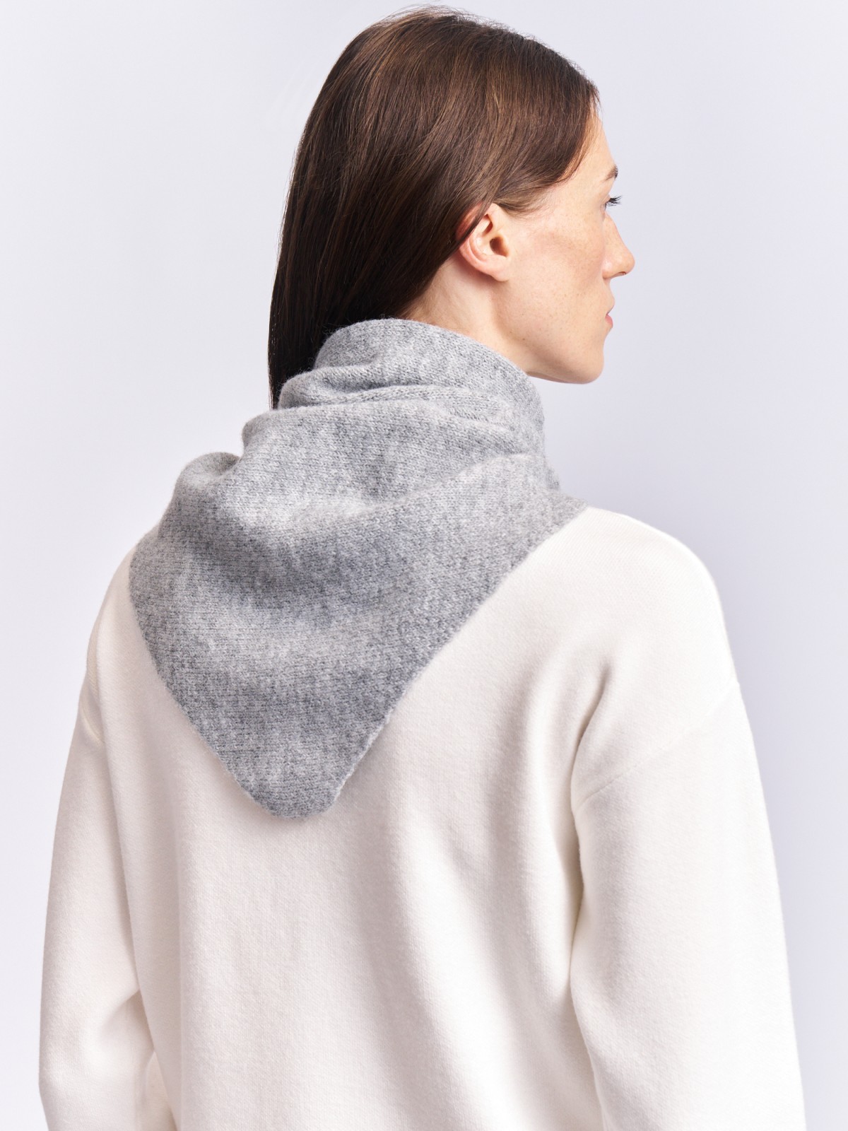 Тёплый трикотажный платок