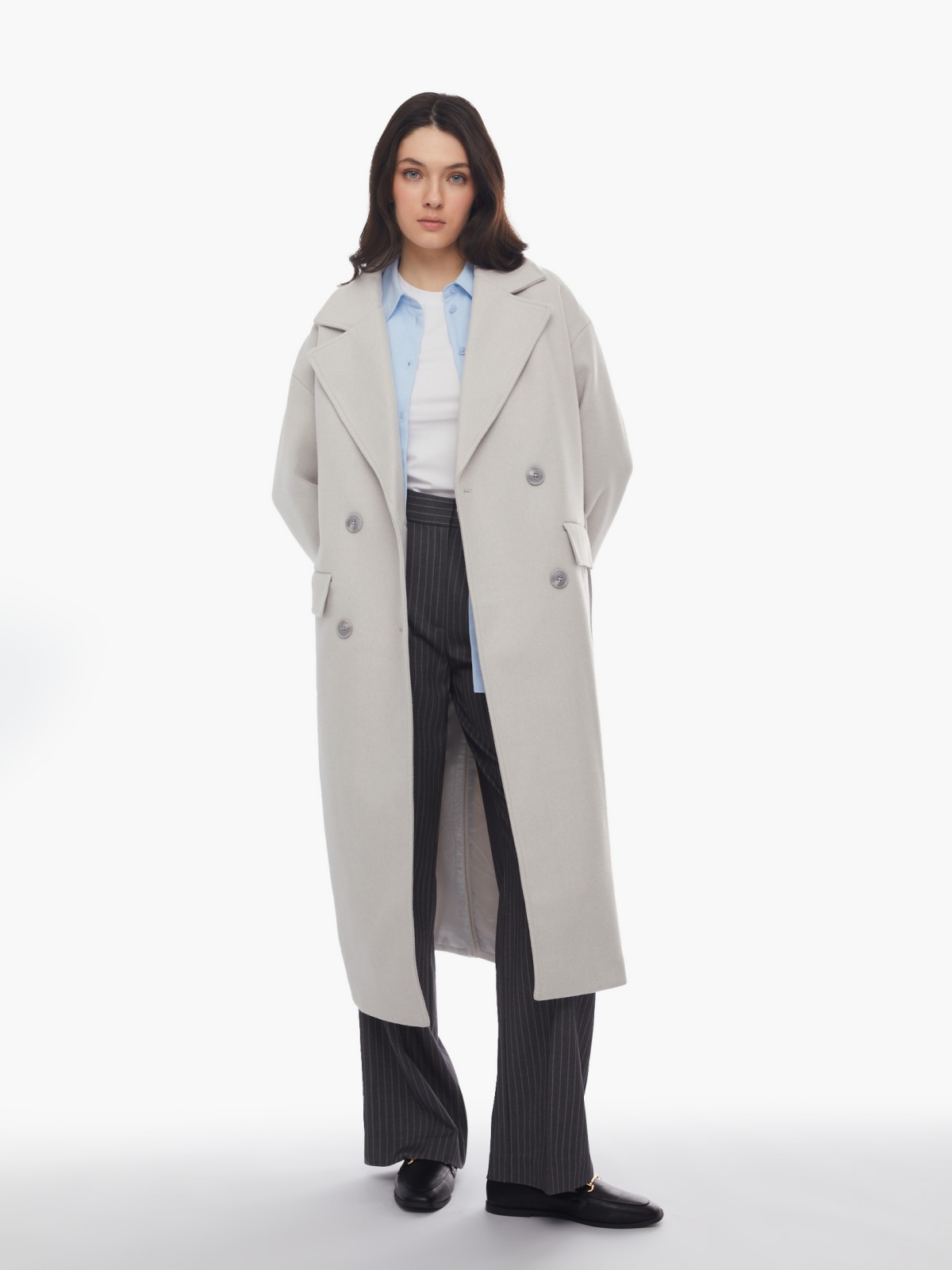 Длинное пальто оверсайз силуэта без утеплителя на пуговицах с поясом zolla 024125857064, цвет светло-серый, размер XS - фото 3