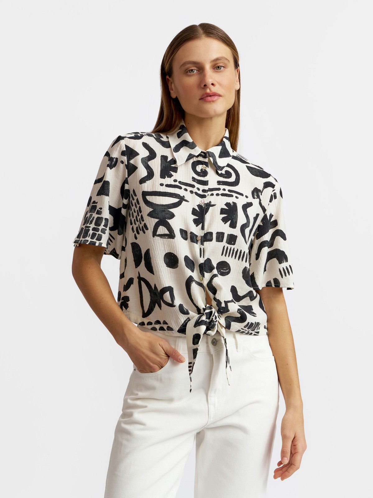 Блузка с короткими рукавами