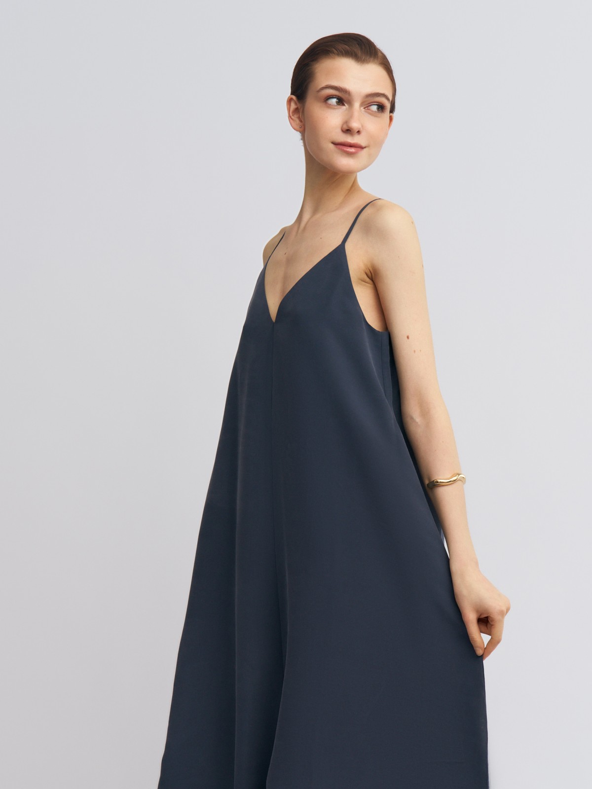 Платье-комбинация макси на бретельках