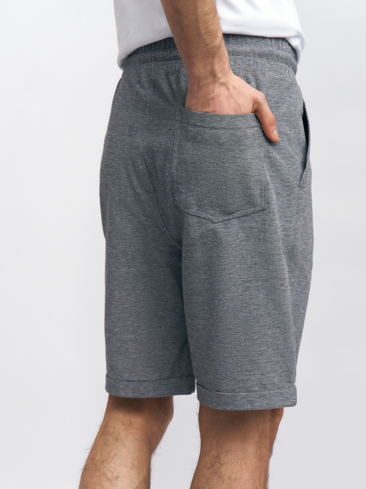 Трикотажные шорты из хлопка с отворотами