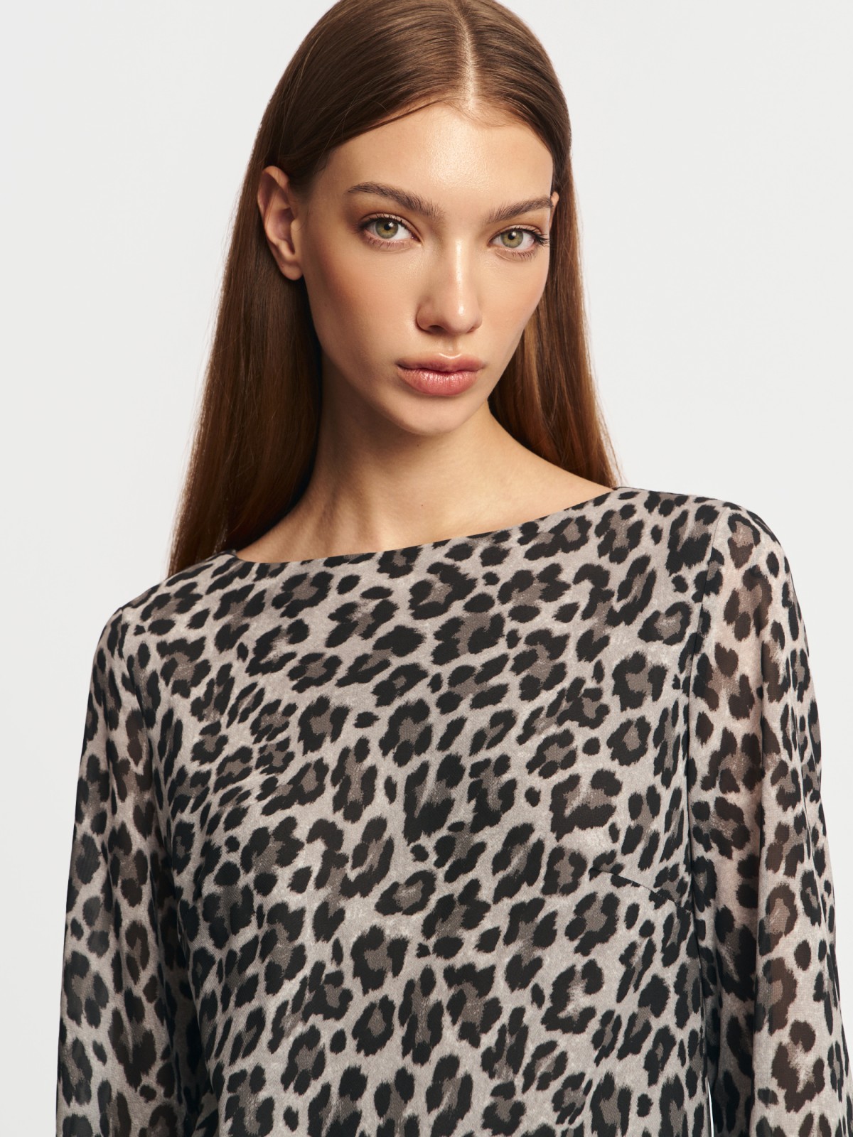 Платье миди с леопардовым принтом