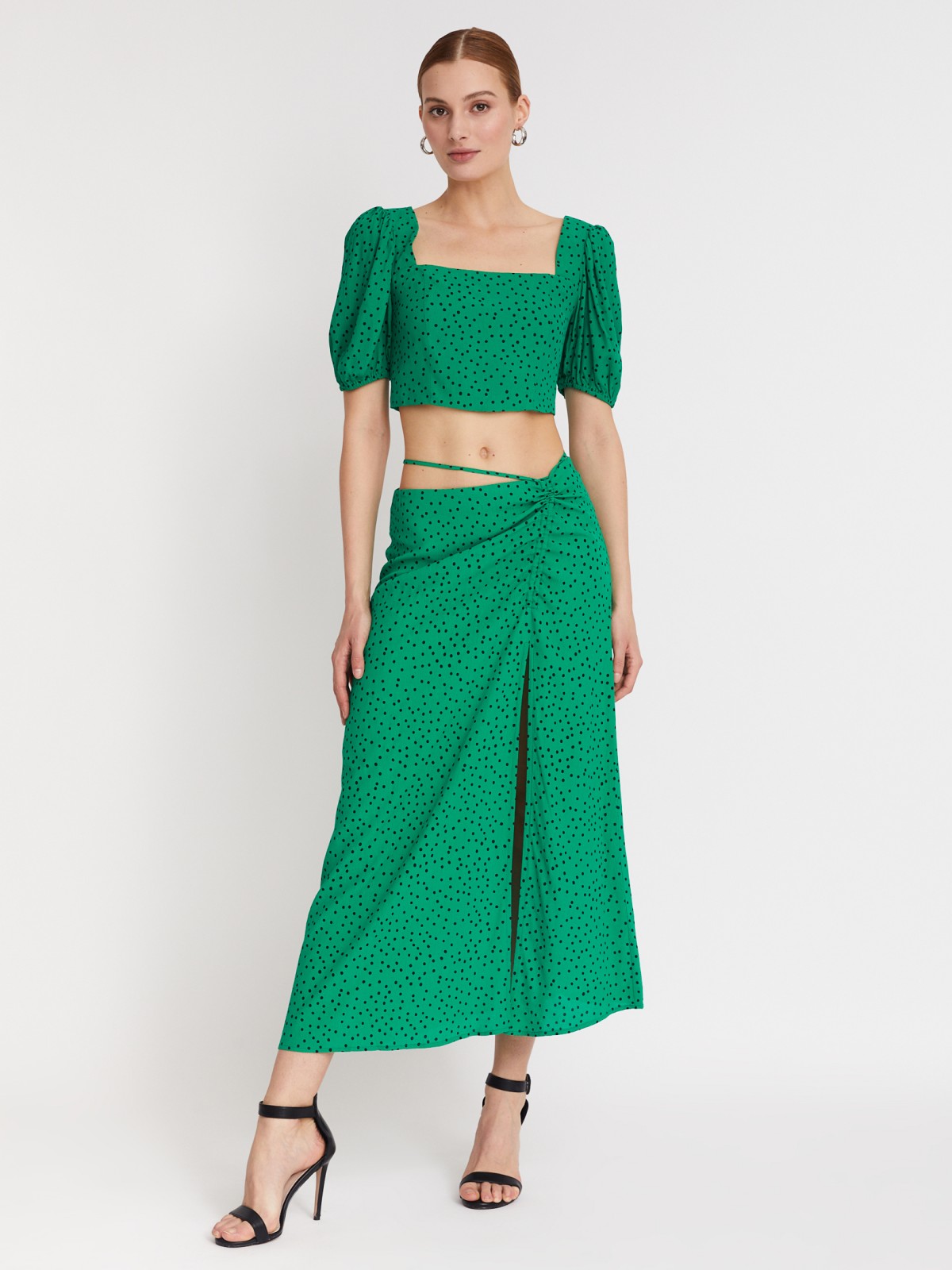 Юбка длины миди с разрезом