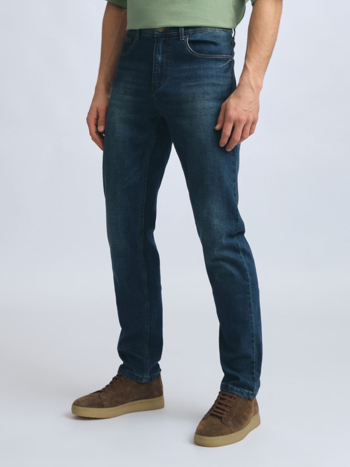 Джинсы фасона Tapered