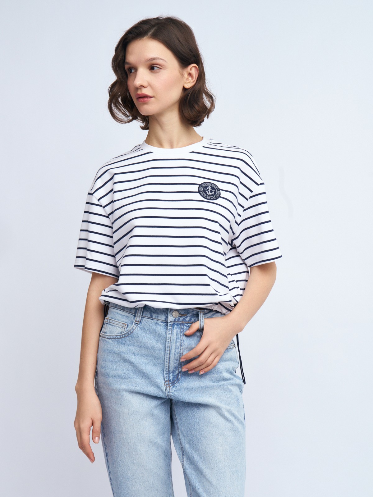 Трикотажная футболка в полоску на кулиске