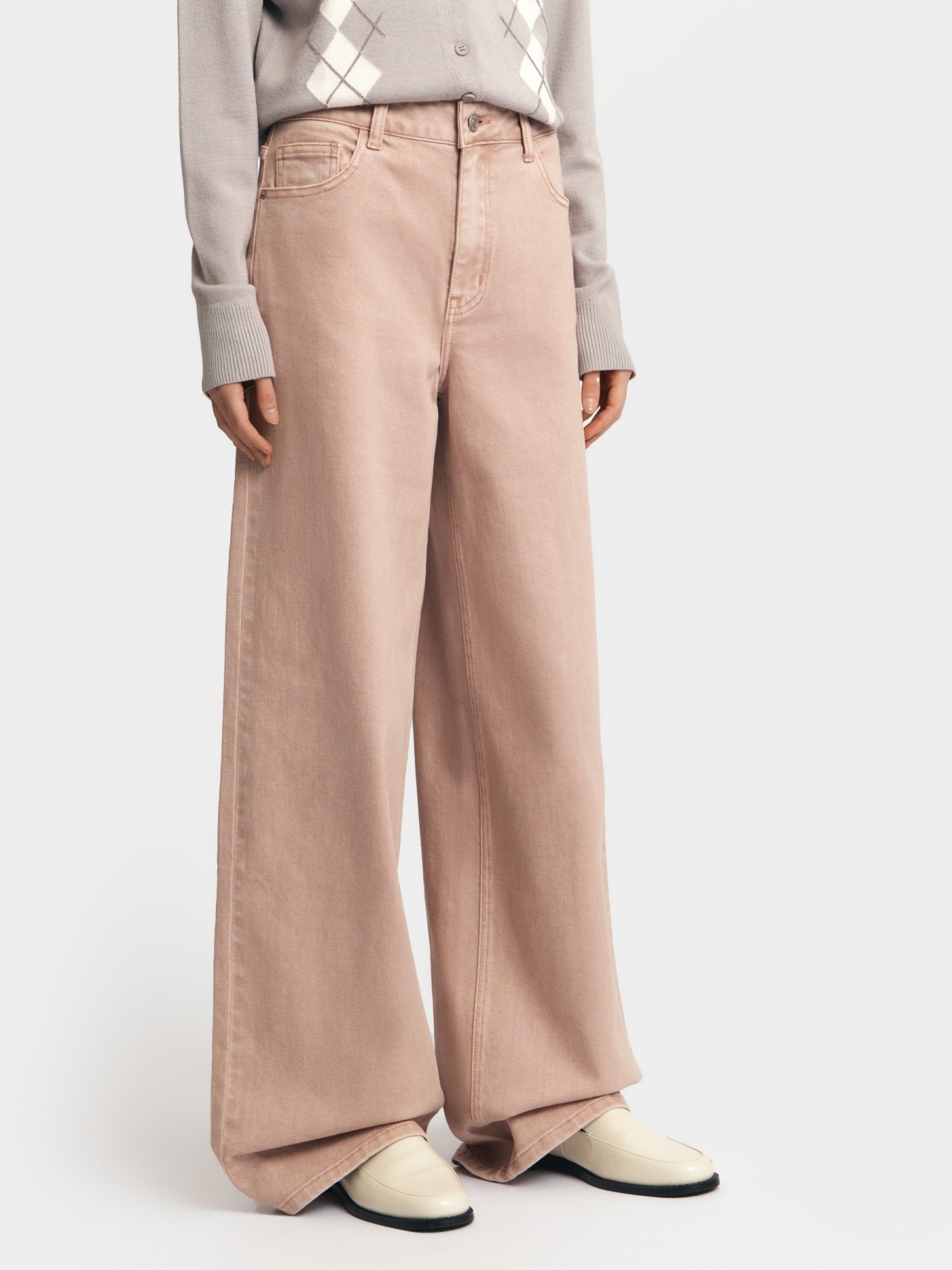 Джинсы силуэта Wide